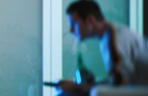 İki yıl önce ölen karısı televizyona çıkınca...