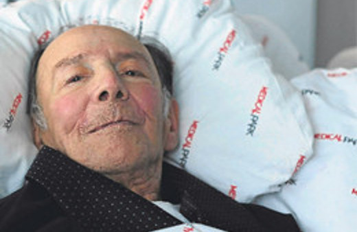 Münir Özkul'un son hali sağlık durumunu kızı anlattı