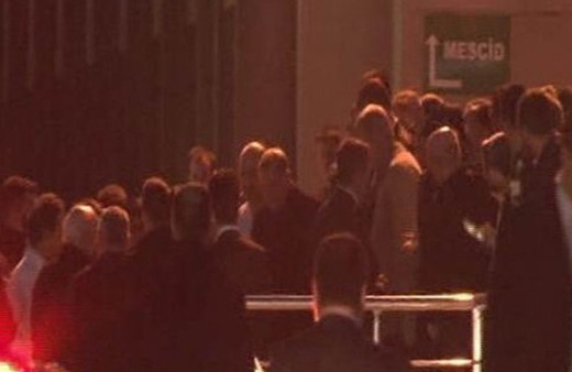 Erdoğan dünürünü hastanede ziyaret etti