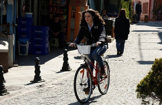 İlişki Durumu Karışık 37. bölüm fragmanı