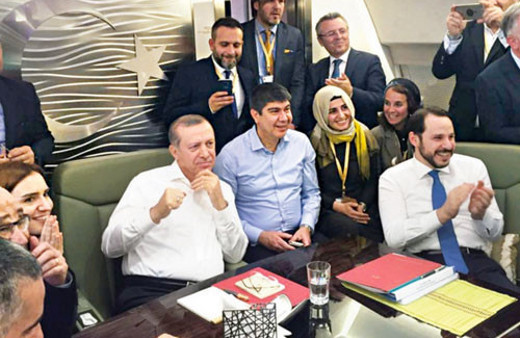 Erdoğan'ın uçağındaki o fotoğrafın perde arkası