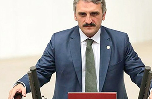 AK Partili vekilin besmelesi Meclis'i karıştırdı!