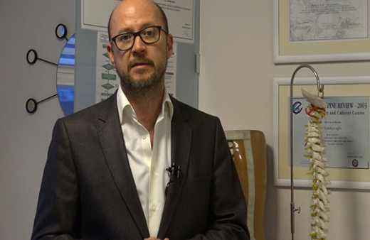  Boyun düzleşmesi neden olur?