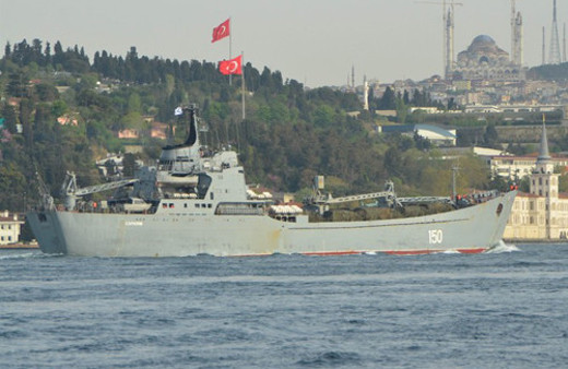 Rus savaş gemisinde dikkat çeken detay!