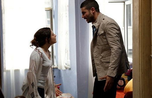 İlişki Durumu Karışık 39. bölüm fragmanı