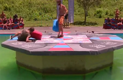 Semih Öztürk, Survivor dokunulmazlık oyununda Gönüllülerden dayak yedi!