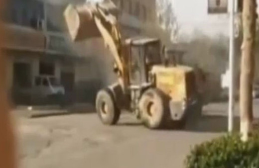 Buldozerler savaşı!