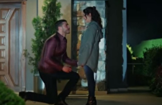 İlişki Durumu: Karışık 40. bölüm fragmanı