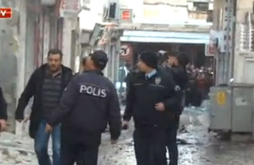 Kilis'e yine roket mermisi düştü yaralılar var