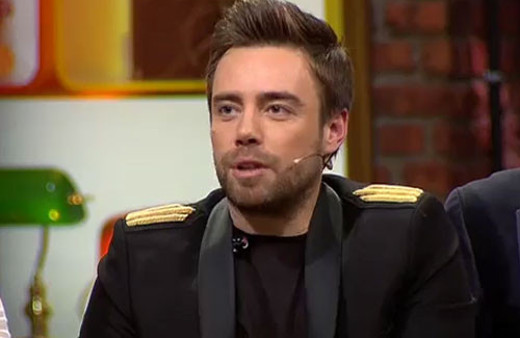 Ünlü şarkıcının sakalsız hali şaşırttı