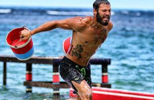 Survivor'da herkes Atakan'ı konuşuyor!