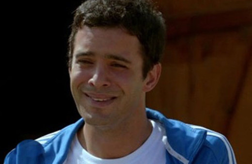 Bu ünlüyü tanıyabildiniz mi? Eski fotoğrafları şok etti 