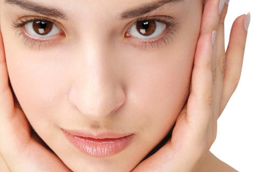 Gözaltı morluklarından ışık dolgusu ile kurtulun!