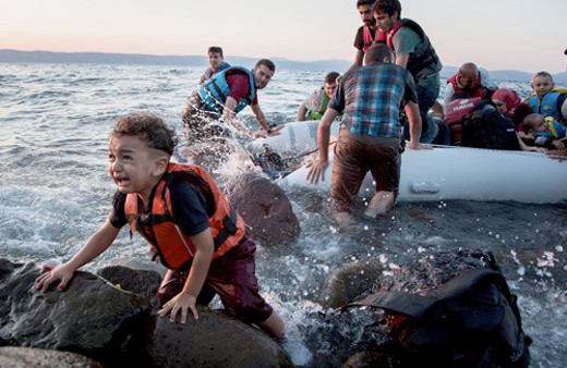 Sicilya açıklarında yine göçmen faciası