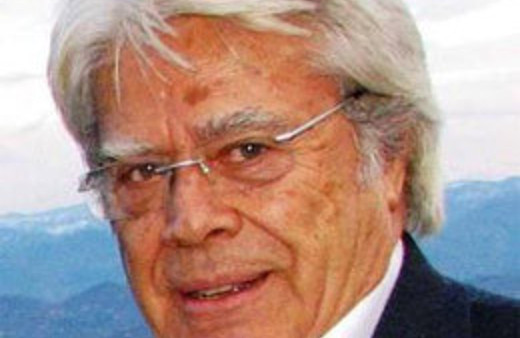 Cüneyt Arkın'a 'filmleri yatakta çekelim' teklifi