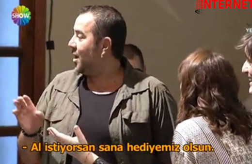 Çok Aramızda - Ata Demirer çok fena şakalandı!