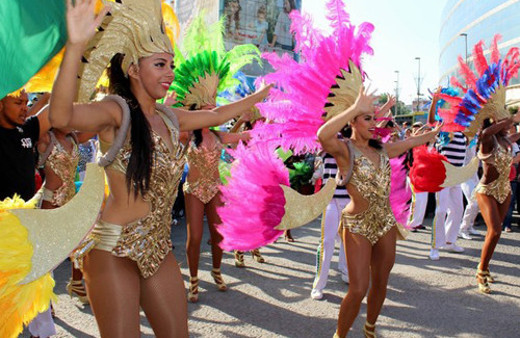 Rio Karnavalı değil Kiraz Festivali