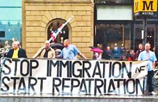 İngiltere referandumunun ilk sonucu saldırılar başladı!