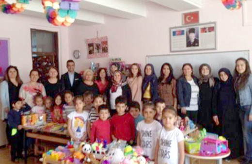 Kredi ve Yurtlar Kurumu öğrencileri kütüphane açtılar