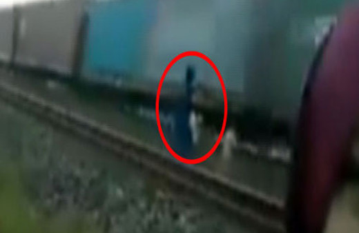 Korkunç ölümü öz çekimle kaydetti