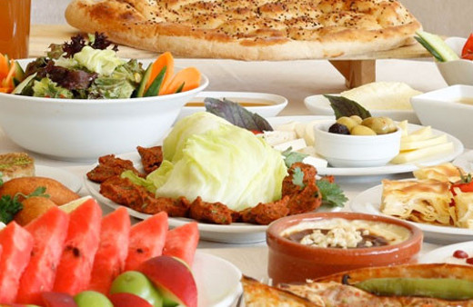 Bu köyde oruç sadece 3,5 saat!