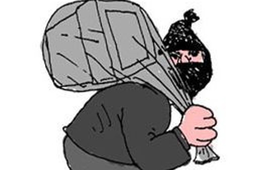 Sadaka kutusundaki parayı alan hırsızın yazdığı nota bak!