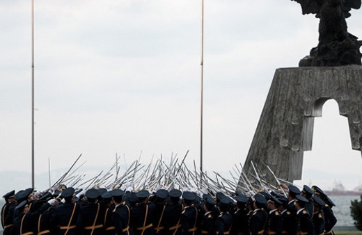 Hükümet askeri liseleri kapatıyor!
