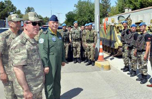 Orgeneral Akar ve komutanlar Diyarbakır'da