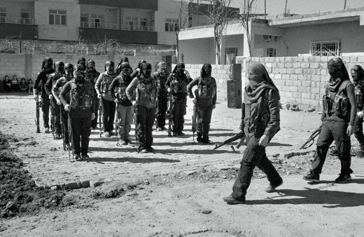 Hakkari'de köy korucusu şehit!