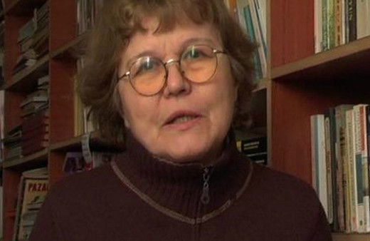 Ünlü yazar için tutuklama kararı!