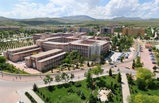 Selçuk Üniversitesi'nde 37 kişi açığa alındı
