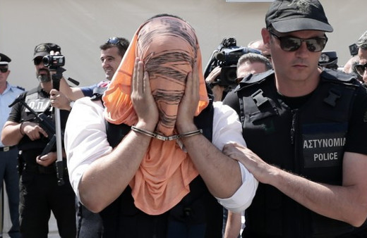 Yunanistan'a kaçan 8 darbeciye şok haber!