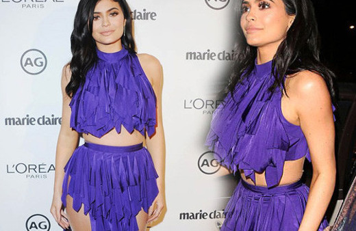 Cesur dekolteli kıyafeti olay oldu Kylie damga vurdu