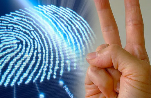 Dikkat! Fotoğraflarınızdan parmak iziniz çalınıyor olabilir