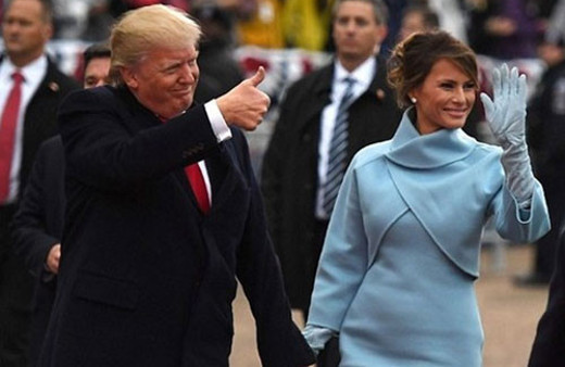 Melanie Trump'ın mavi elbisesinin sırrı ortaya çıktı