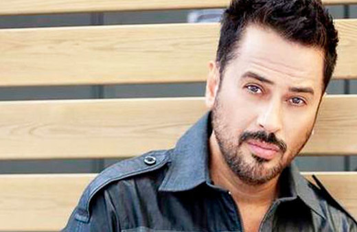 Emre Altuğ'un sürpriz aşkı bakın kim çok şaşıracaksınız