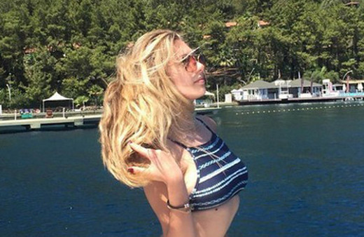 Mehmet Ali Erbil'in kızı  oyuncu oluyor