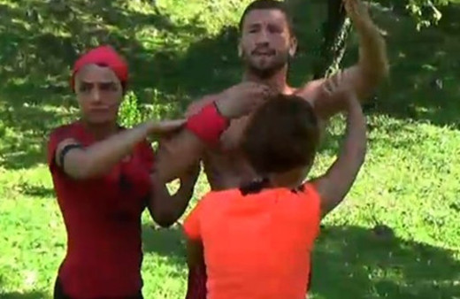 Survivor Ünlüler'i karıştıran kavga! Kolpalar içinde kaldık