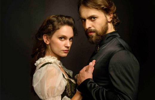 Bir dizi aşkı daha gerçek oldu sette yakınlaştılar