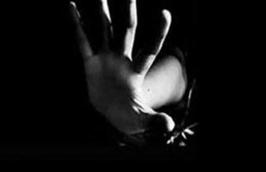 Genç kadına tecavüz ettiler üstüne Facebook'tan yayınladılar!