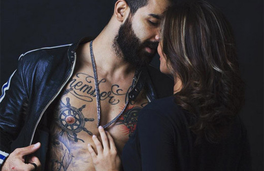 Eser West nereli eski eşi ile olay  pozları