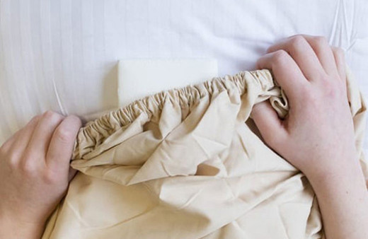 Yatmadan önce çarşafın içine sabun koyarsanız..