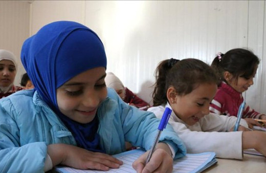 Suriyeli çocuklara 150 milyon avroluk hibe