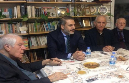 Fidan ve Akar'dan Pakdil'e ziyaret!