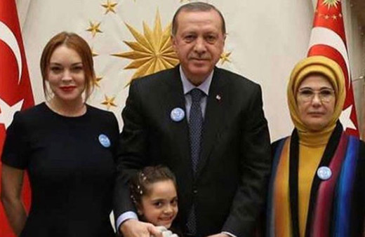 Lindsay Lohan'dan olay Erdoğan paylaşımı