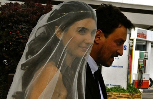 Tuba Büyüküstün resmen boşanıyor dilekçeyi verdi