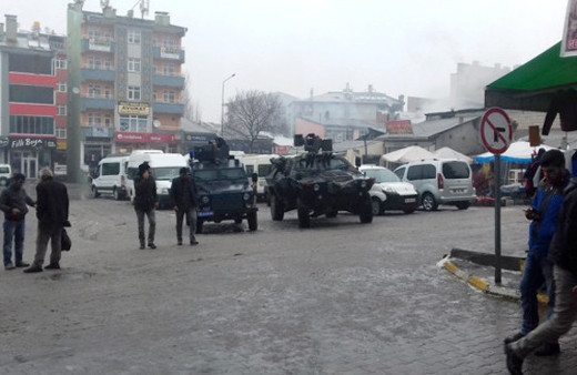 Dağdan indi keşif yaparken suçüstü yakalandı!