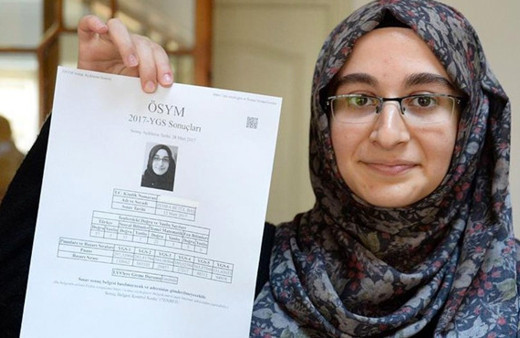 Sınav şoku yaşayan astım hastası kız bakın şimdi ne okuyor