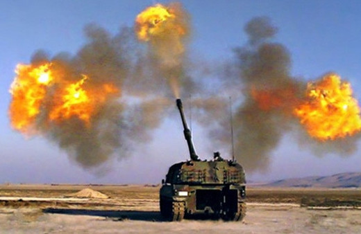 TSK topçuları Suriye'de PYD'yi topa tuttu