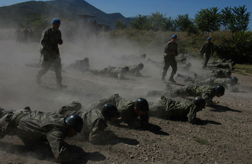 KÖH geliyor!.. Bin korucuya komando eğitimi! 